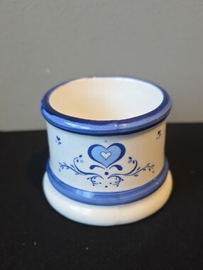 Enesco Blue and White Heart Motif Ceramic Accent Small Container